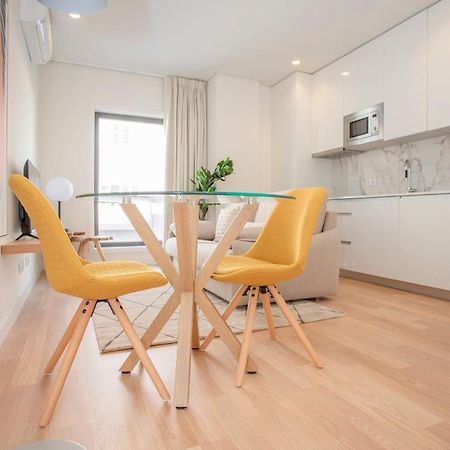 Liiiving In Porto - City Design Apartments Extérieur photo