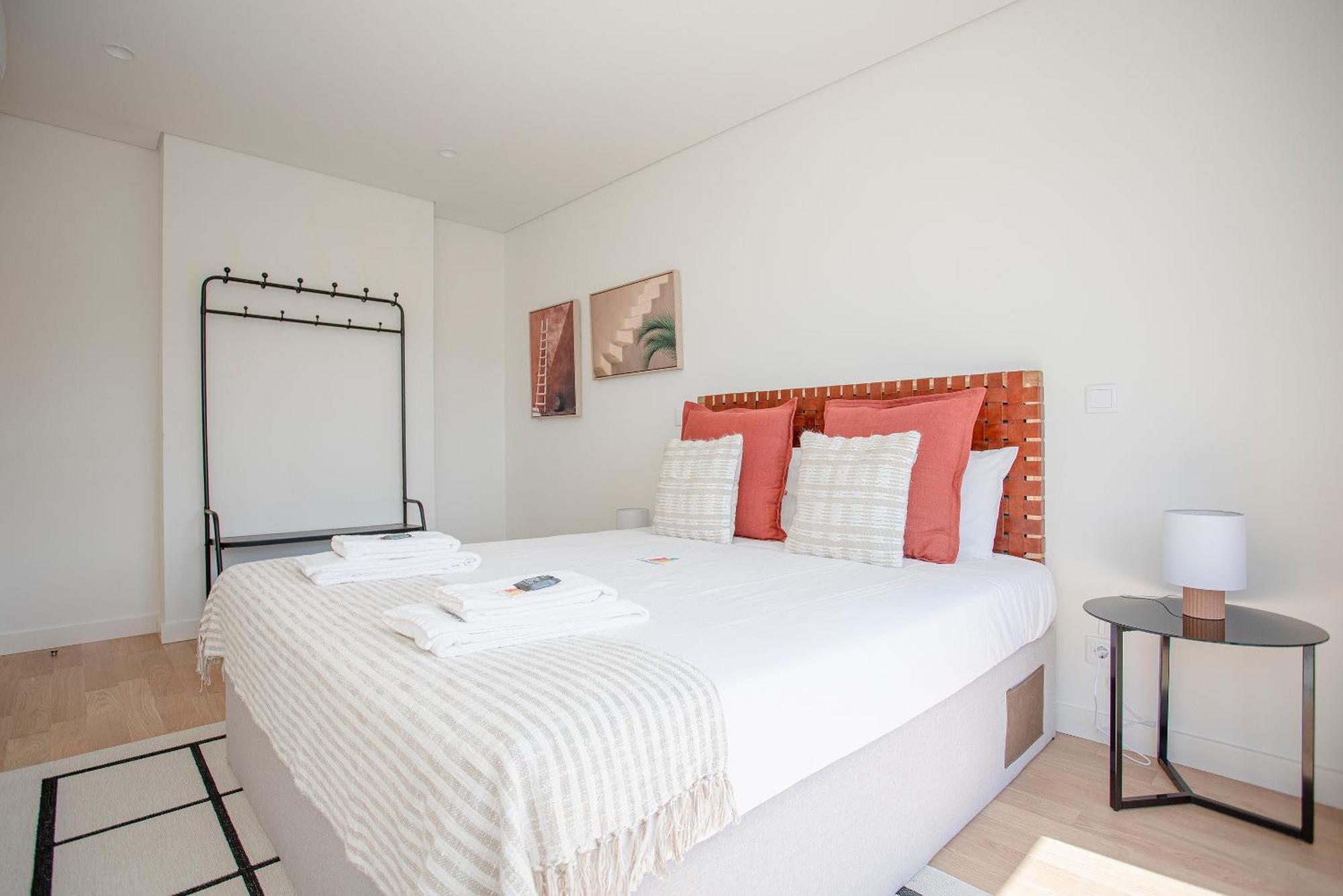Liiiving In Porto - City Design Apartments Extérieur photo