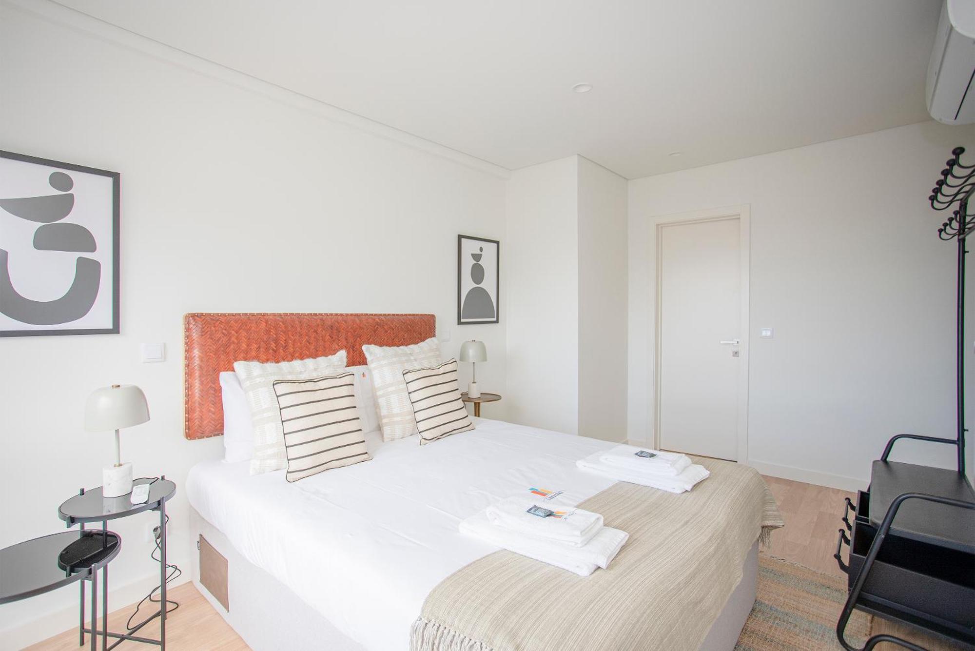 Liiiving In Porto - City Design Apartments Extérieur photo